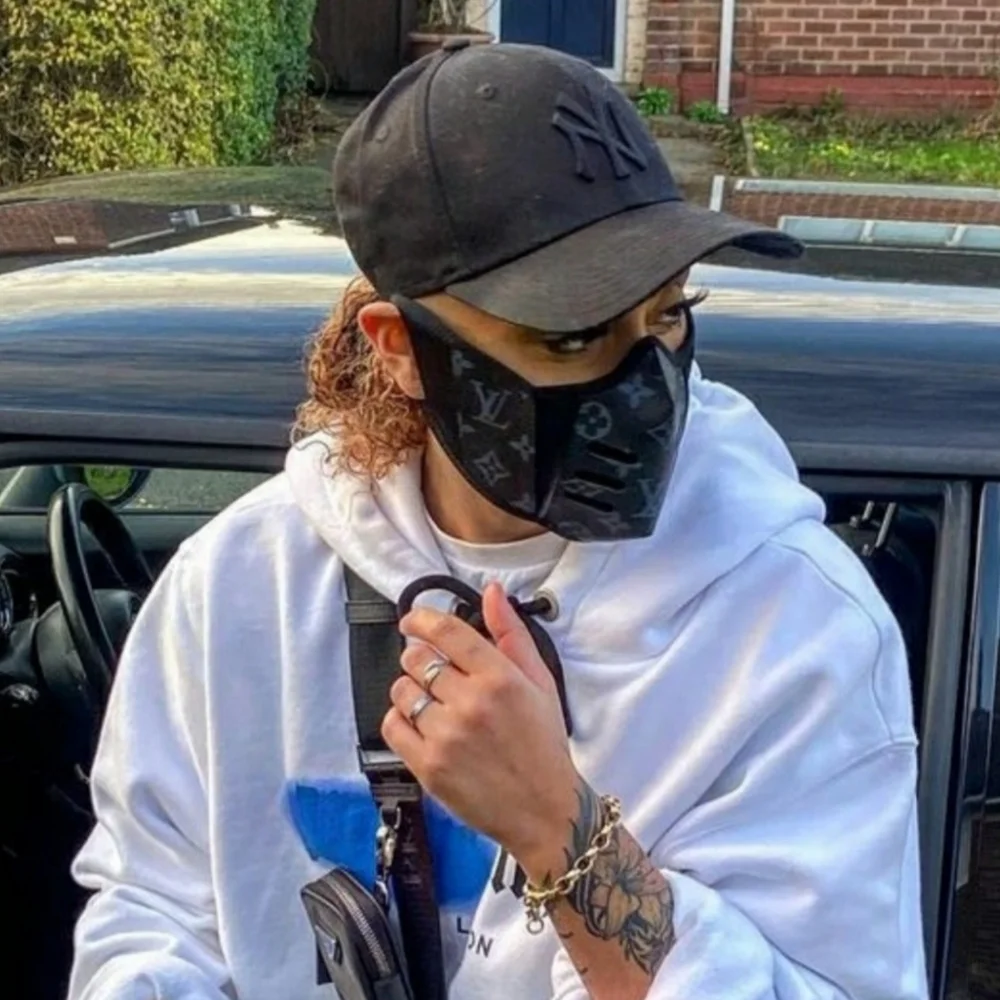 ⚜️ [NWOT] Luis Viutton Lux LV Mask